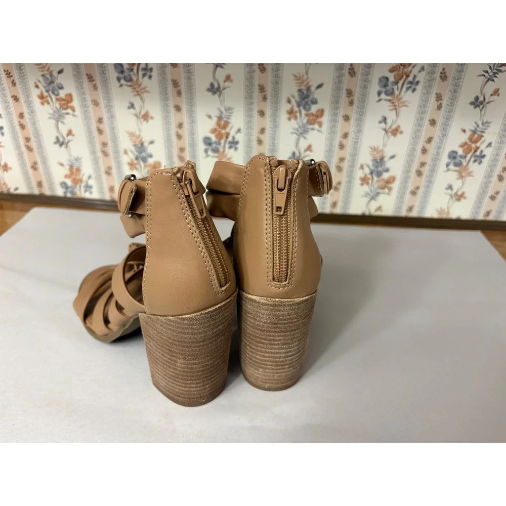 DV Dolce Vita Billy Tan Gladiator Bow Block Heel Sandals Women 6.5 Strappy Zip